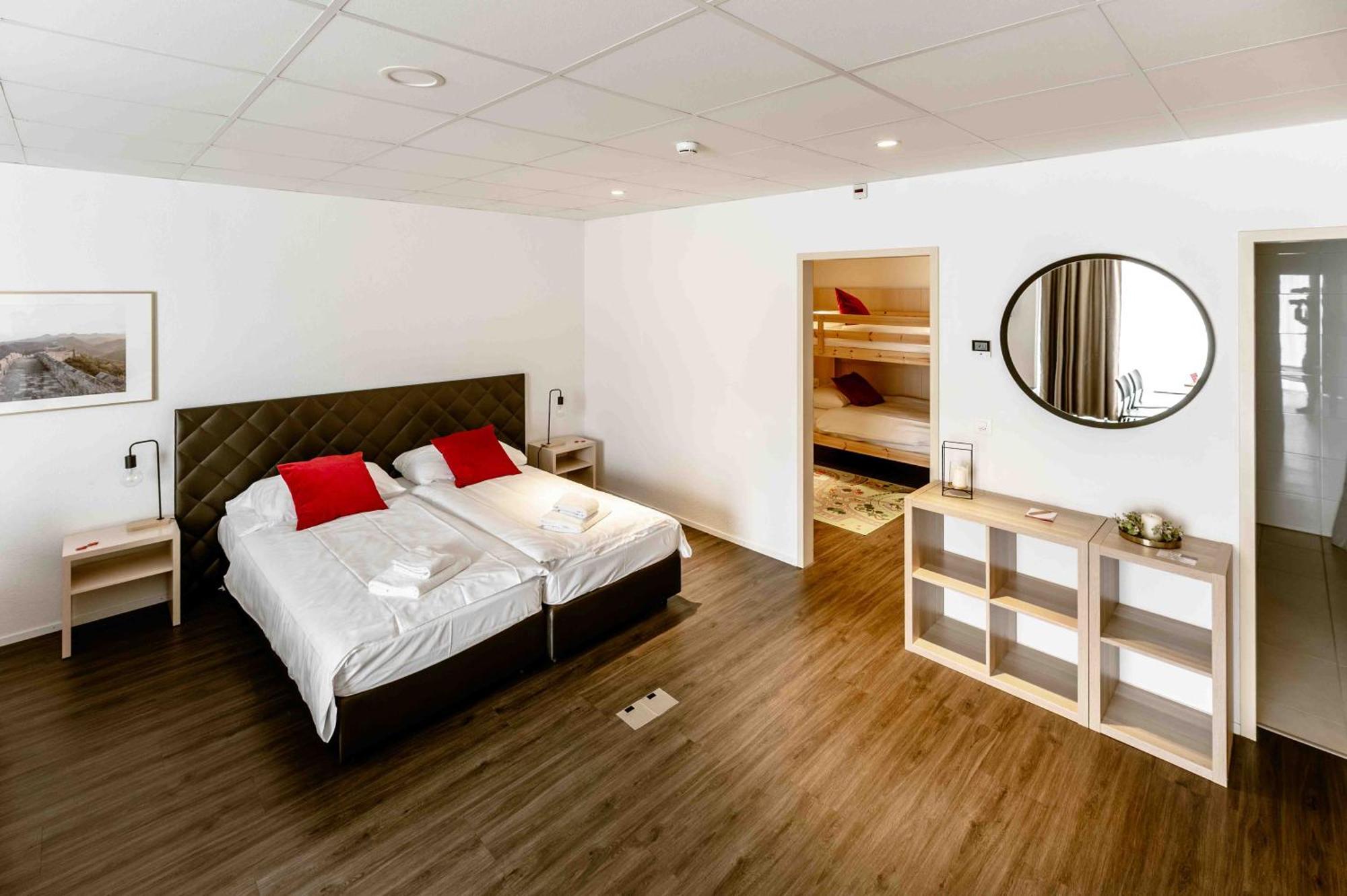 Los Lorentes Apartments Bern Airport Belp Εξωτερικό φωτογραφία